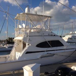 Bertram 38 Rent a yacht in Puerto Vallarta
