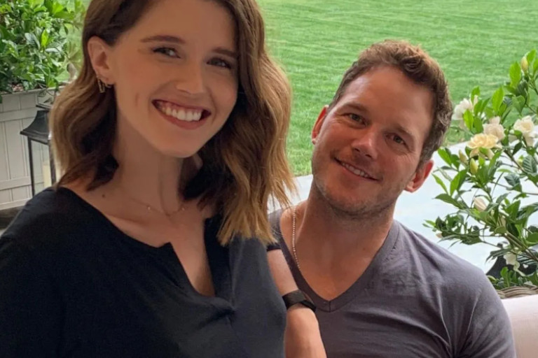 Chris Pratt y Katherine Schwarzenegger con su bebé Ford